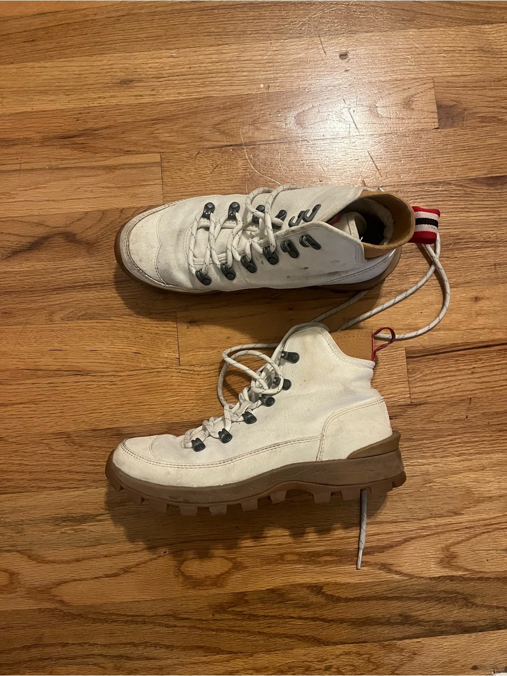 Hunter White Canvas Hiking Boots with Brown Sole